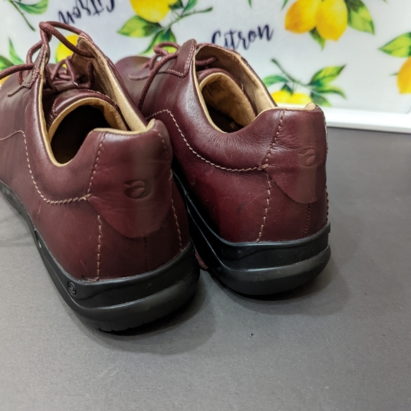 Aravon Women's shoes Brown Leather, Size 9.5 D - Picture 2 of 9